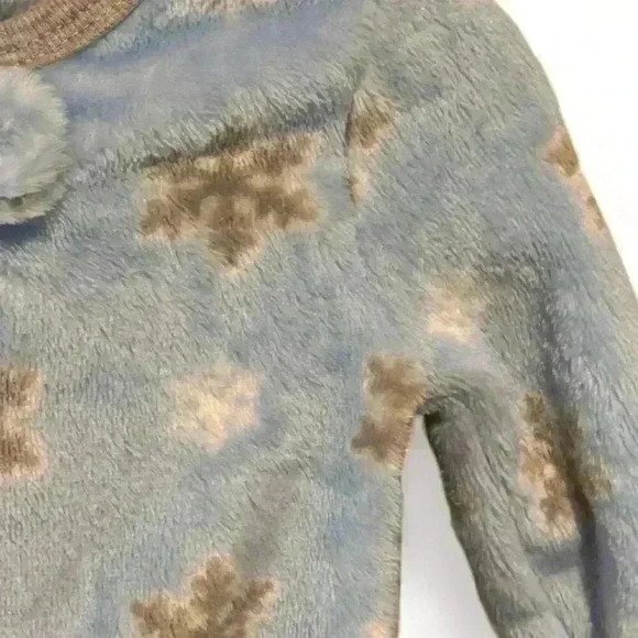 Little Beginnings- Nwt-  Boy’s  Baby Blue Snowflake Sleeper 0-3 Months - Picture 2 of 7